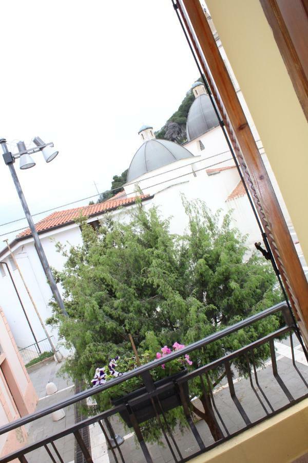 Su Campanile Hotel Baunei Buitenkant foto