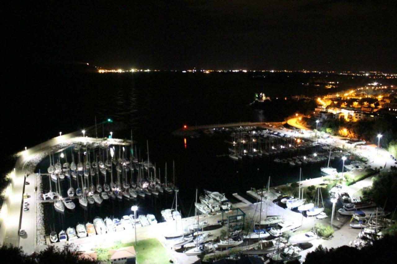 Su Campanile Hotel Baunei Buitenkant foto